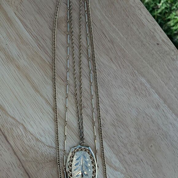Vintage Gold Tone Medallion, Multiple Chain Necklace - Picture 4 of 7